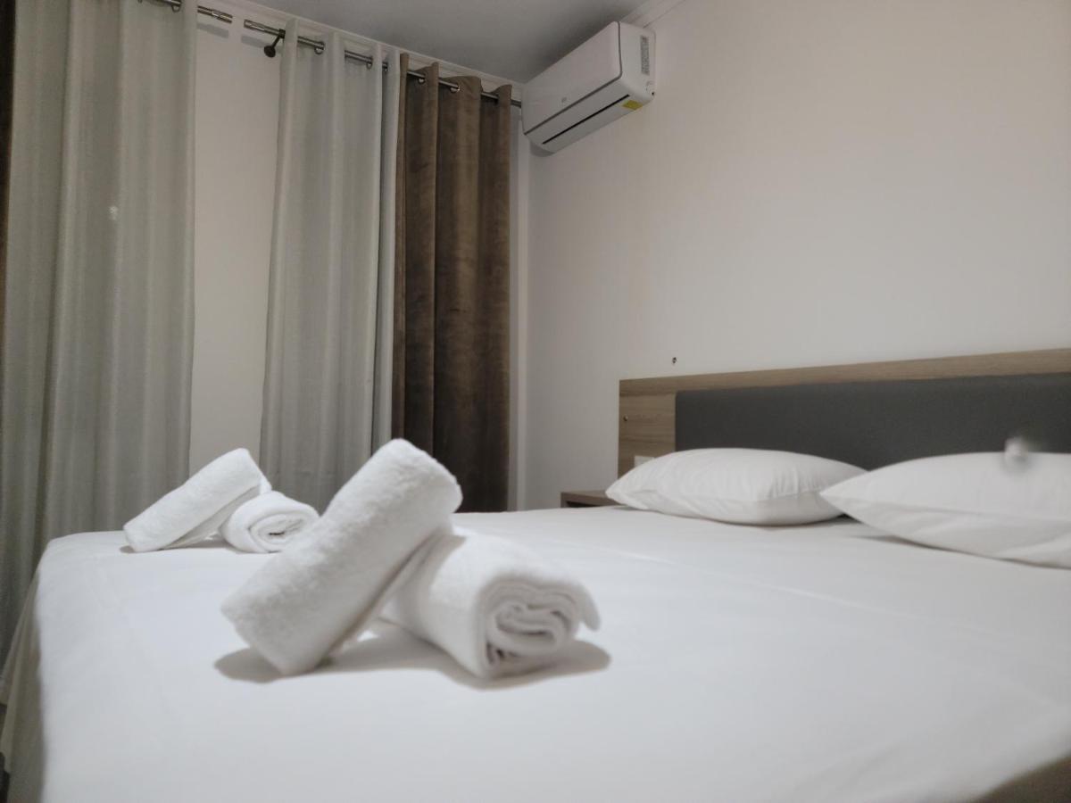 G&K Garden Hotel Berat Exterior photo